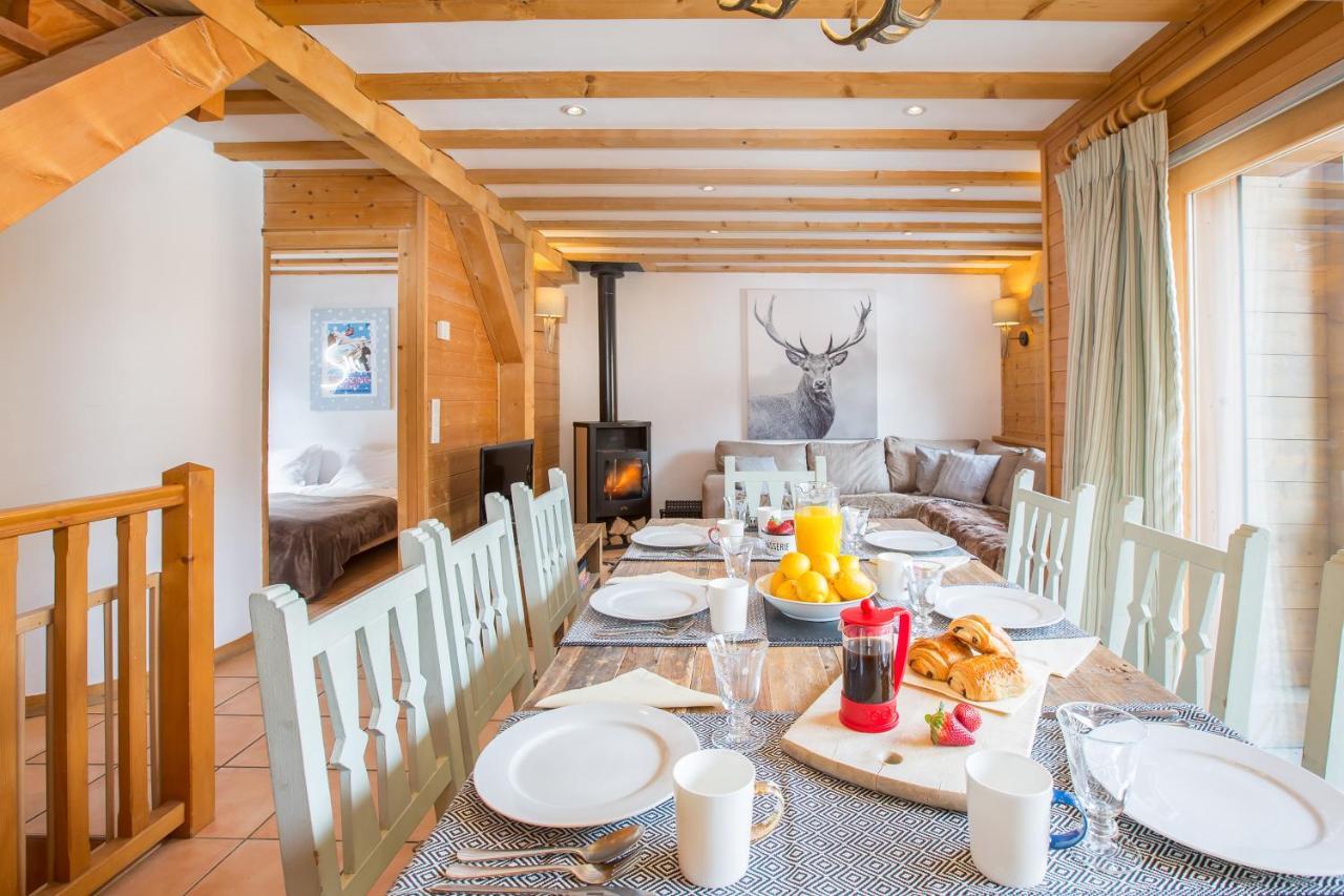 Chalet Muguet Gauche With Hot Tub Sleeps 10 Central Morzine Bagian luar foto
