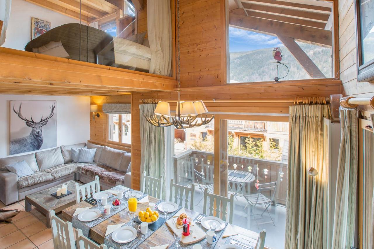 Chalet Muguet Gauche With Hot Tub Sleeps 10 Central Morzine Bagian luar foto