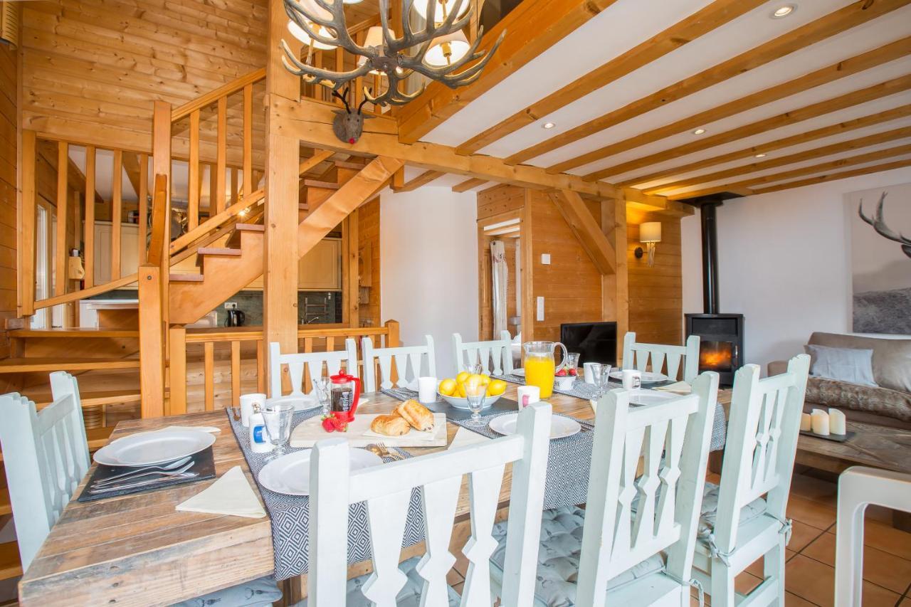 Chalet Muguet Gauche With Hot Tub Sleeps 10 Central Morzine Bagian luar foto