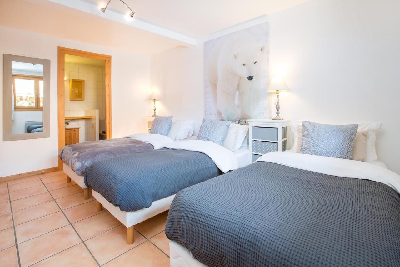 Chalet Muguet Gauche With Hot Tub Sleeps 10 Central Morzine Bagian luar foto